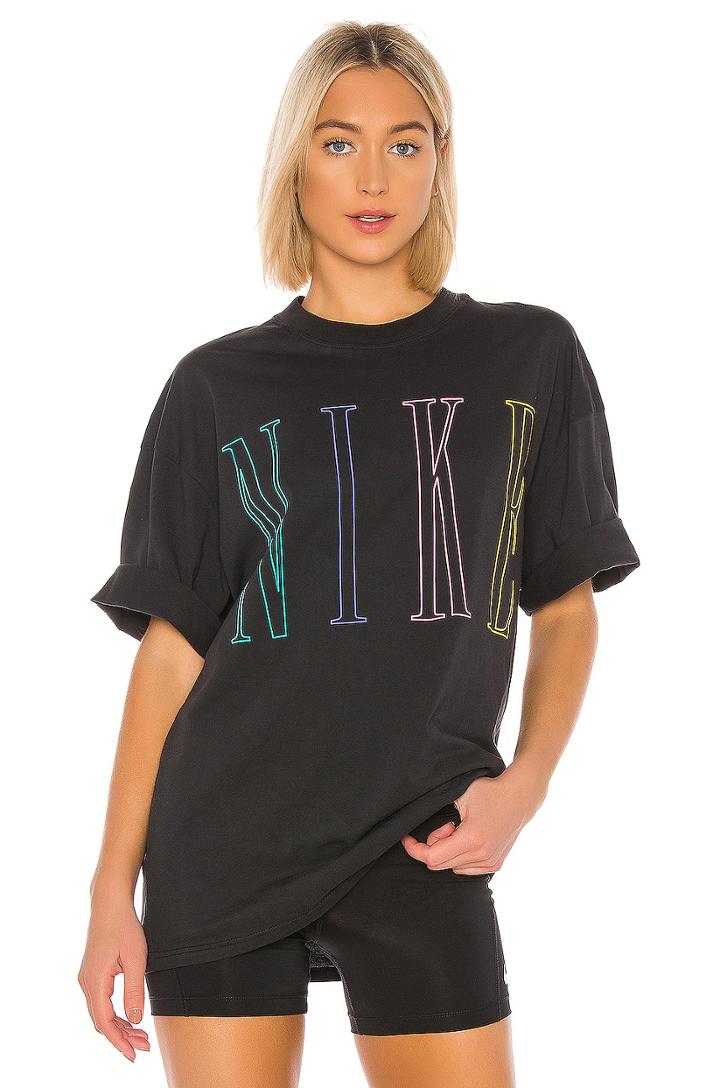 Nk Boxy Tee Gce