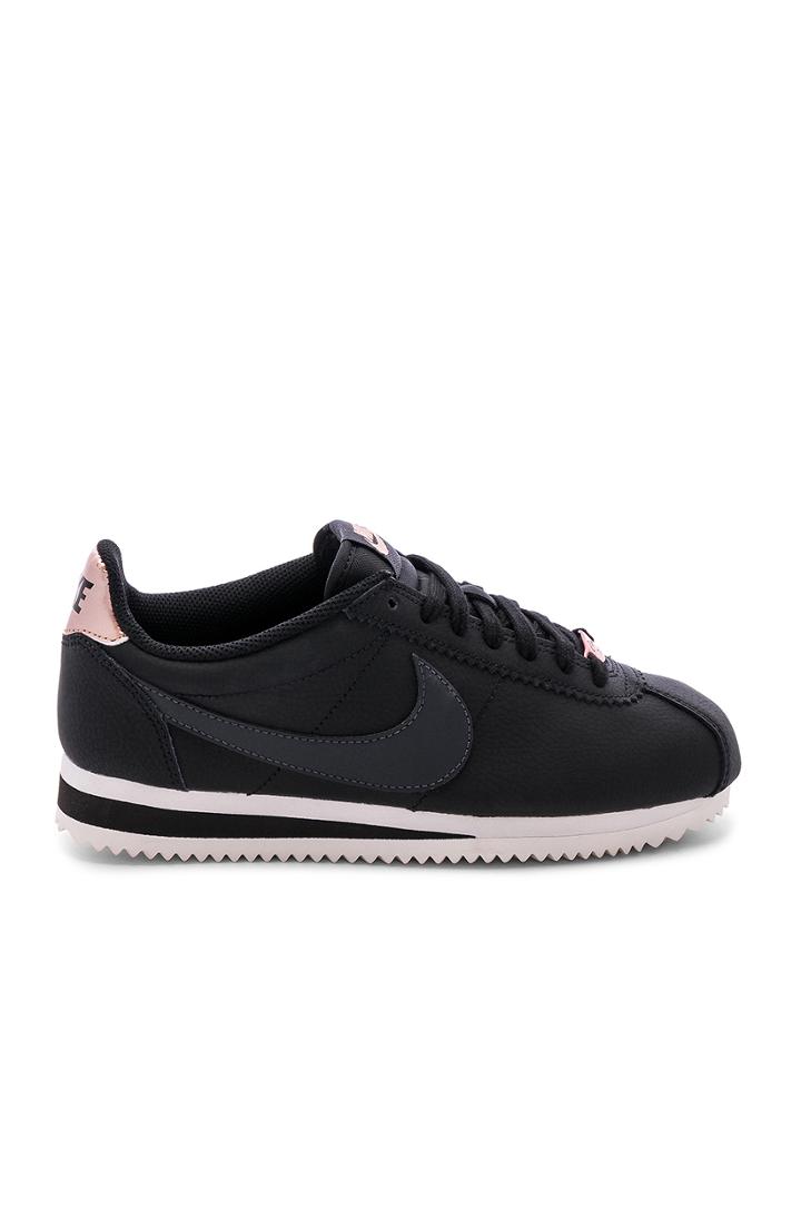 Classic Cortez Leather Sneaker