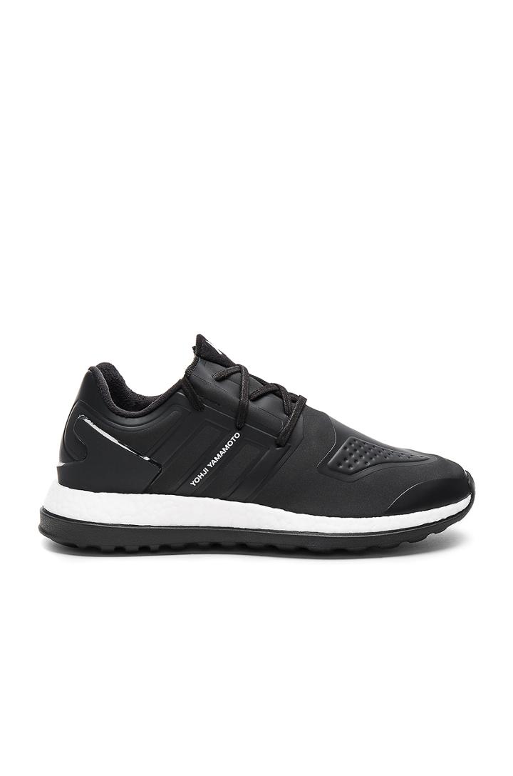 Pure Boost Zg