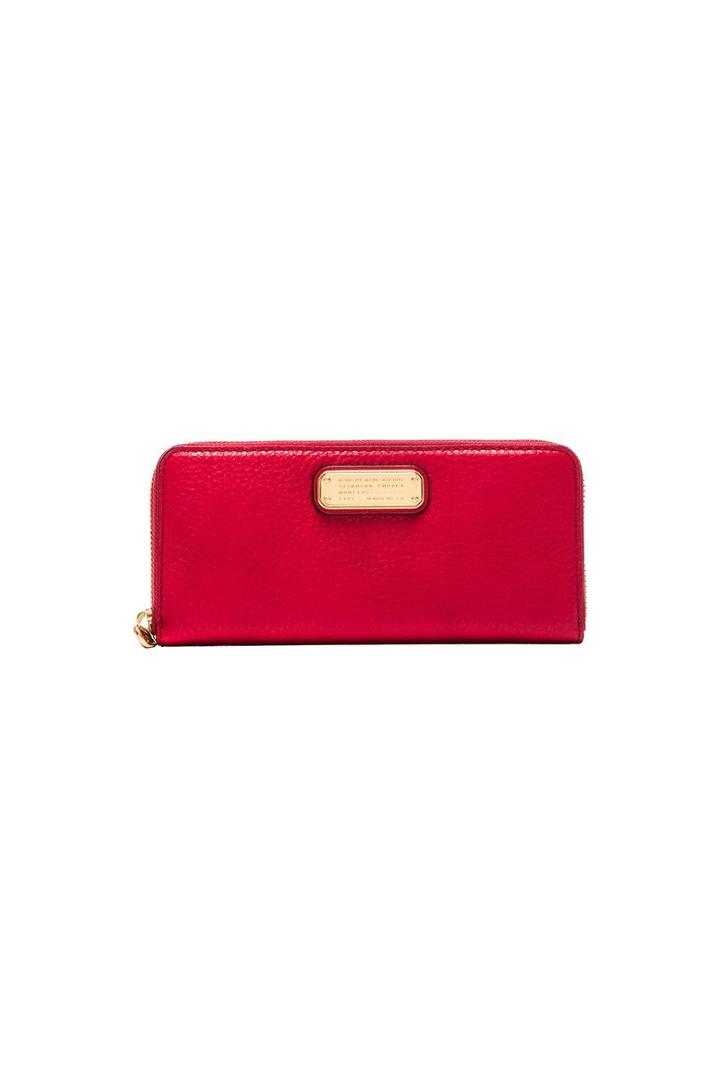 New Q Slim Zip Around Wallet