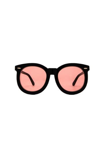 Karen Walker Super Worship In Black