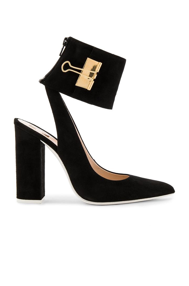 Pump Big Heel