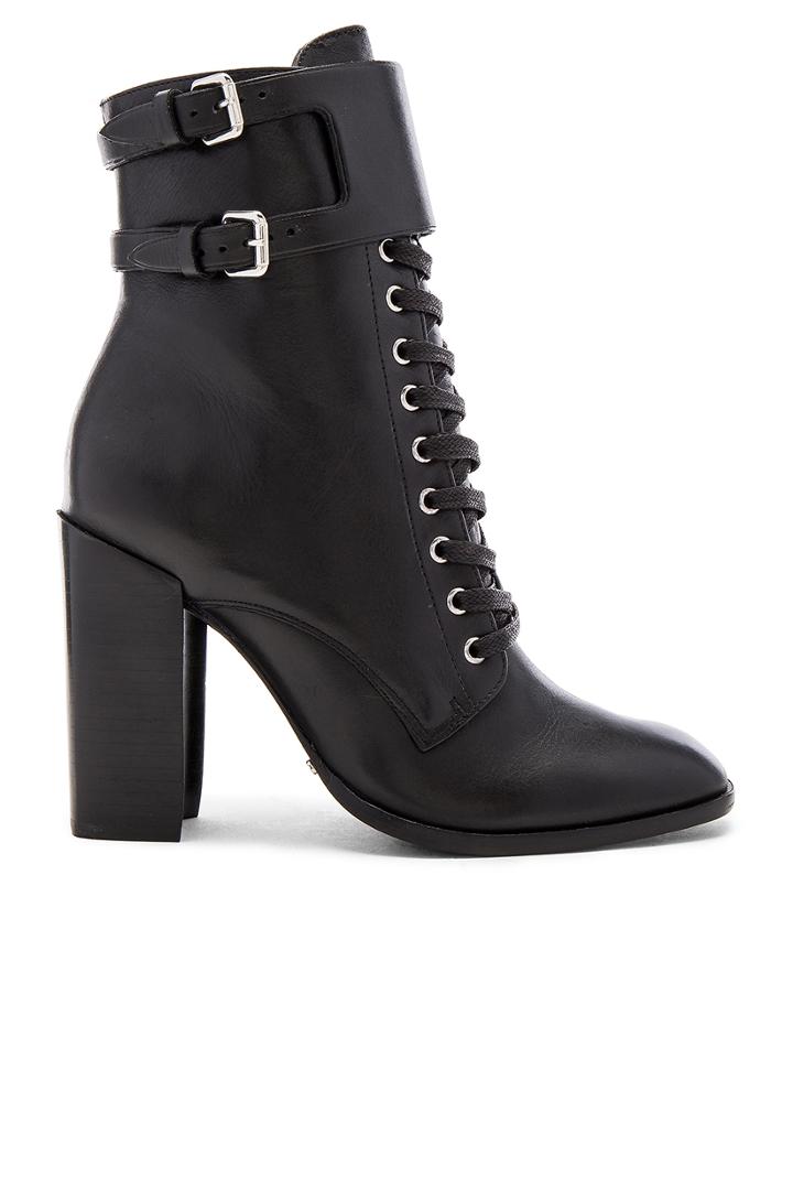 Makayla Boot