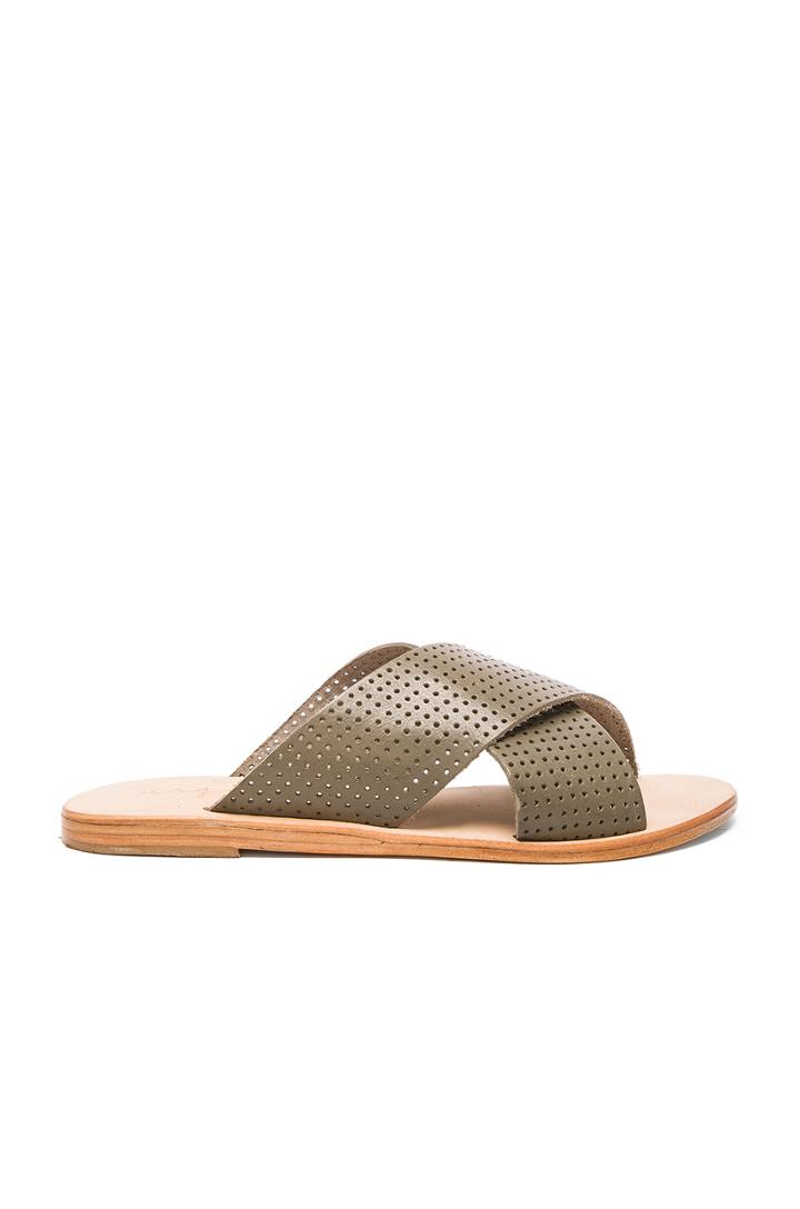Xavier Sandal