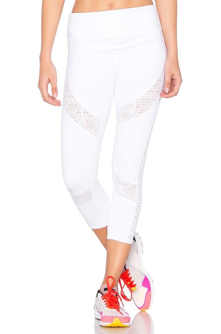 Charm Capri