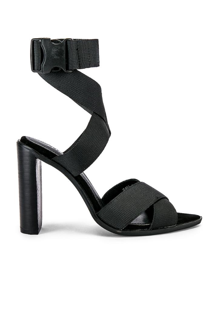Soli Heel
