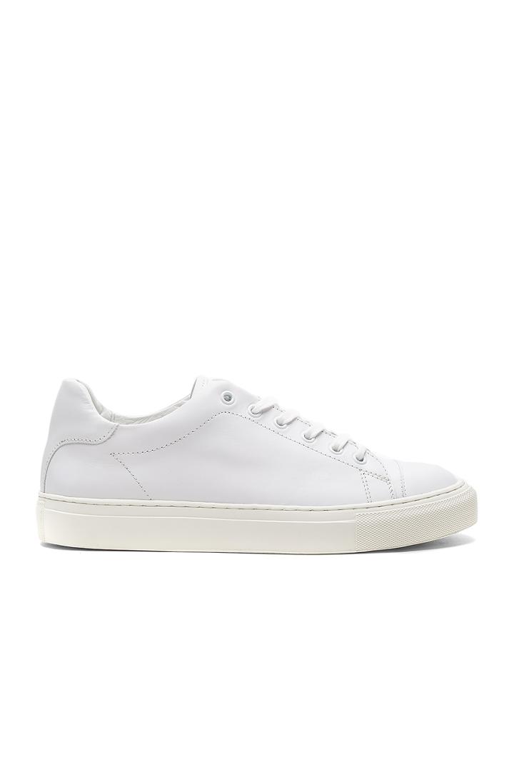 Classic Sneaker