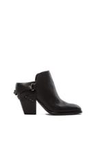 Hanya Bootie