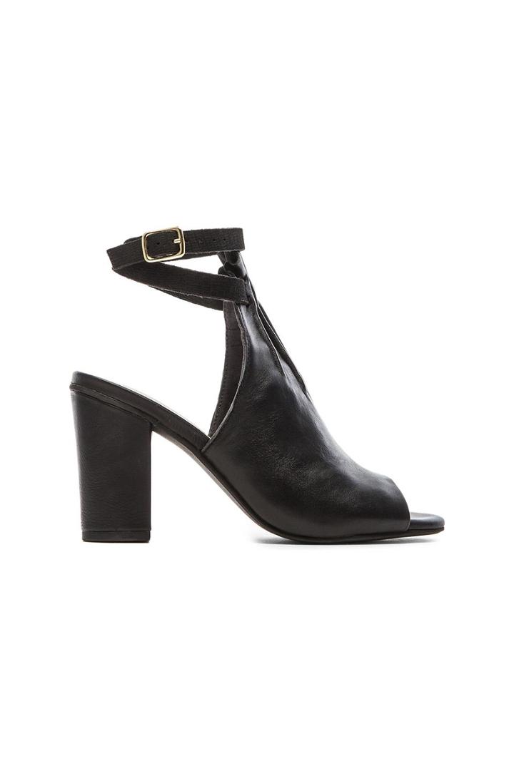 Vibrant Bootie