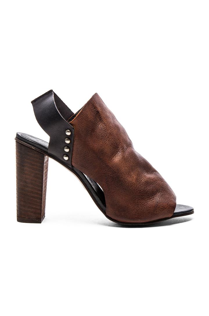 Picture This Heel