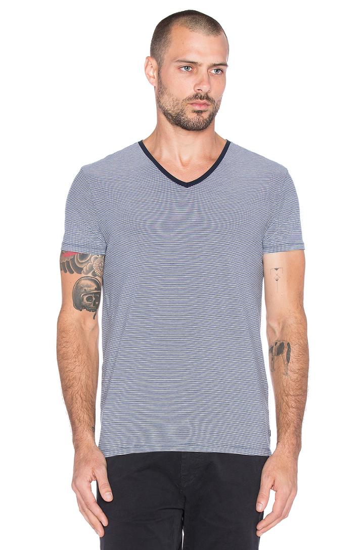 Classic V-neck Tee