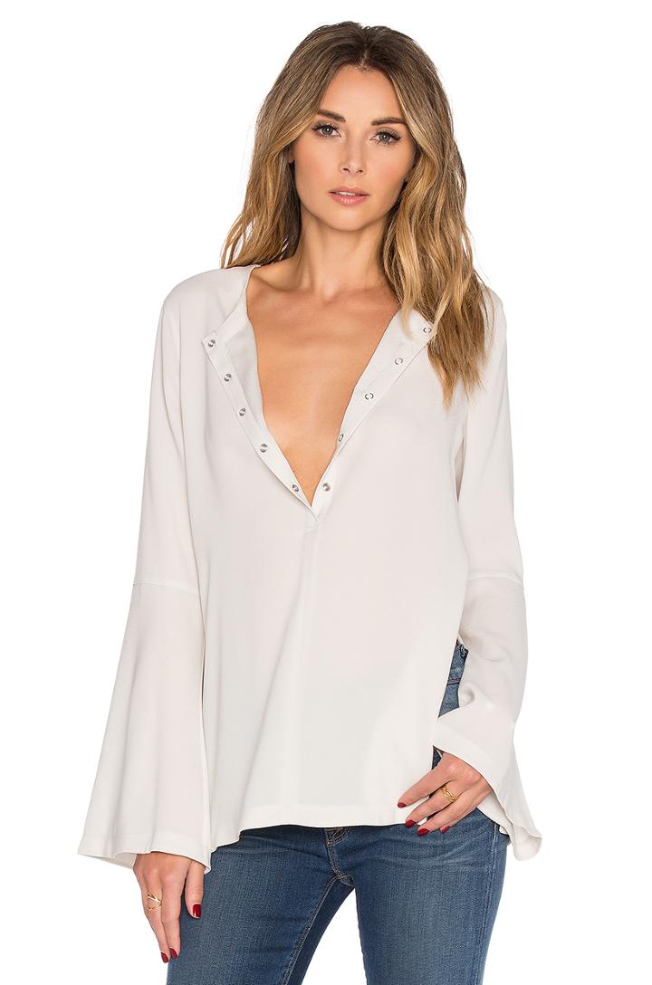 Button Detail Top