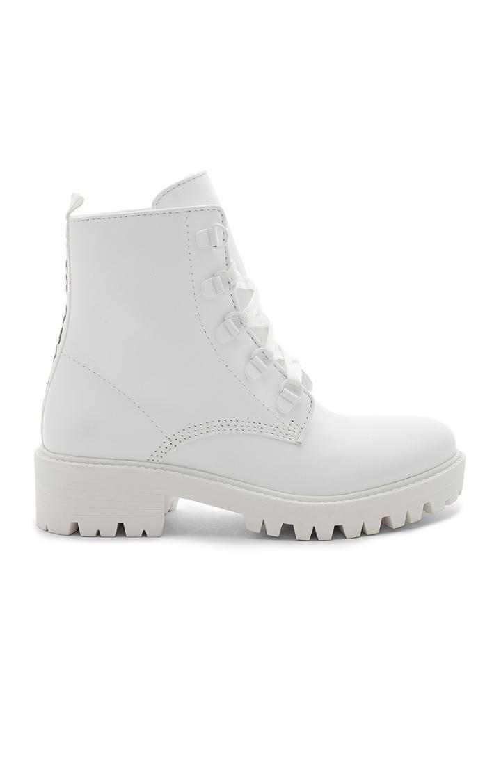 Epic Boot