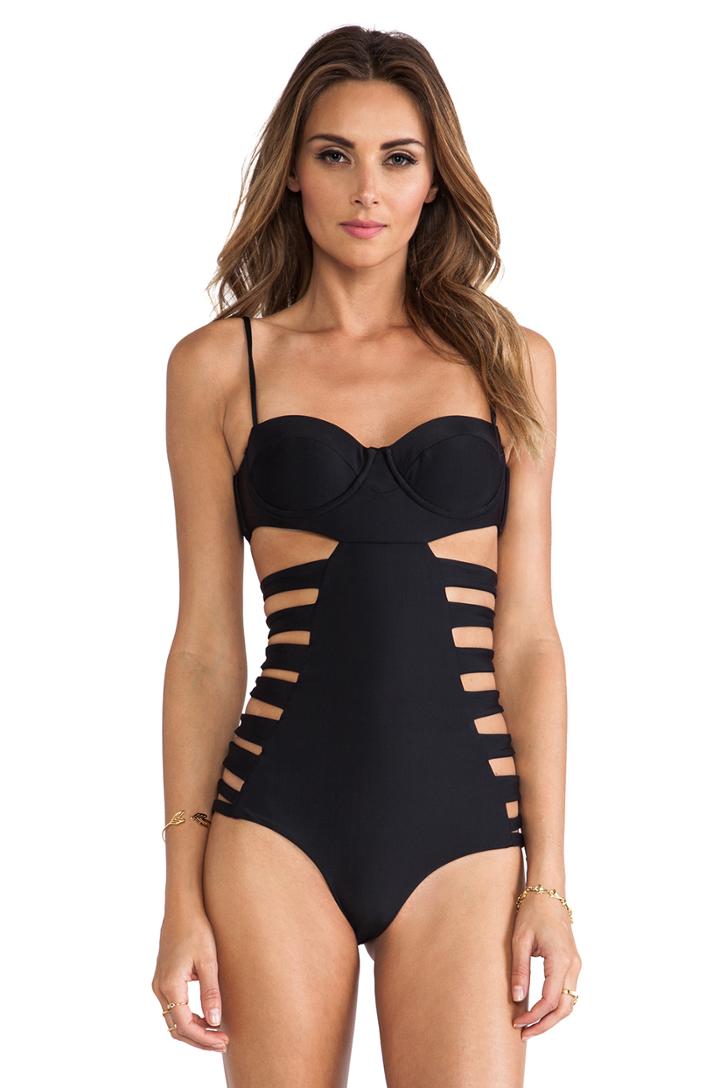 San Sebastian One Piece