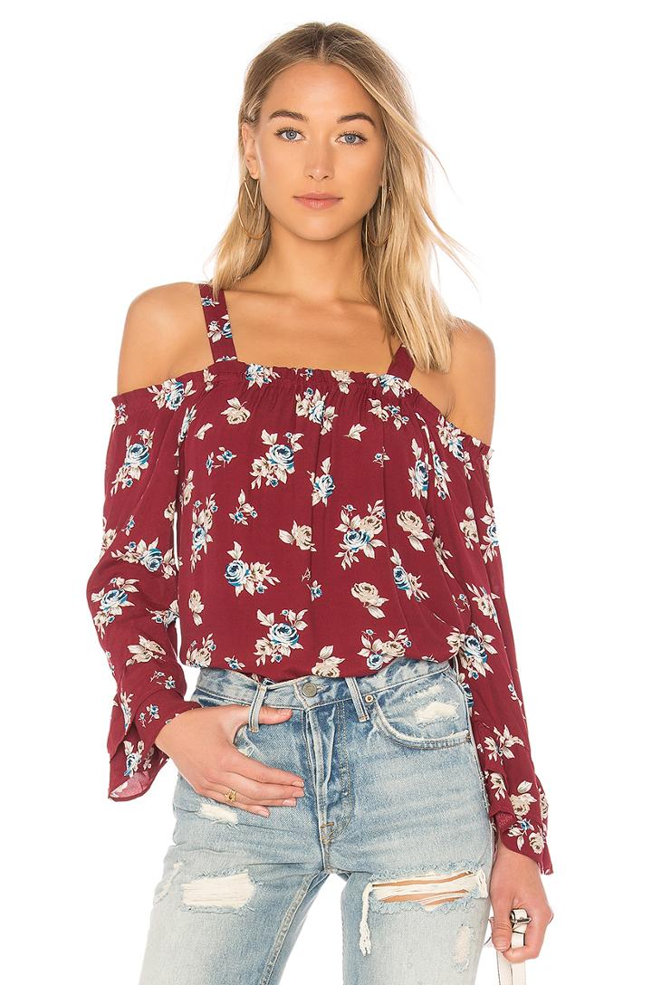 Cassie Top
