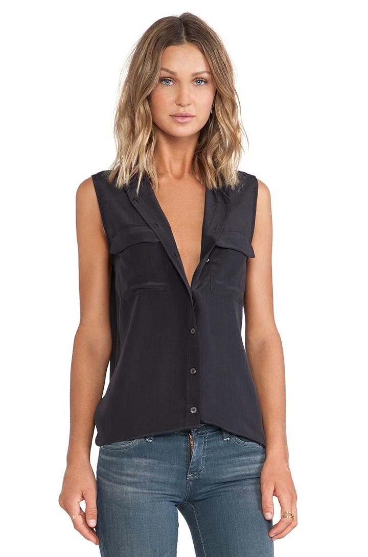 Sleeveless Slim Signature Blouse