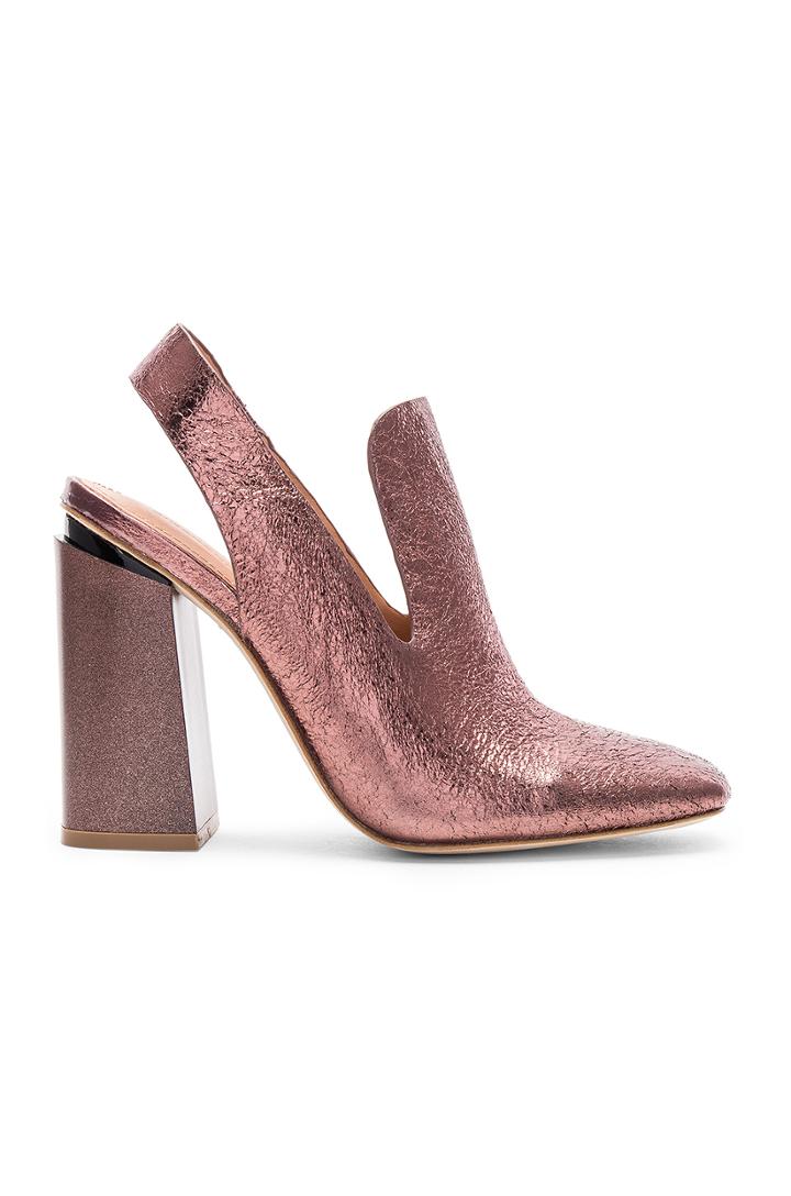 Janet Heel