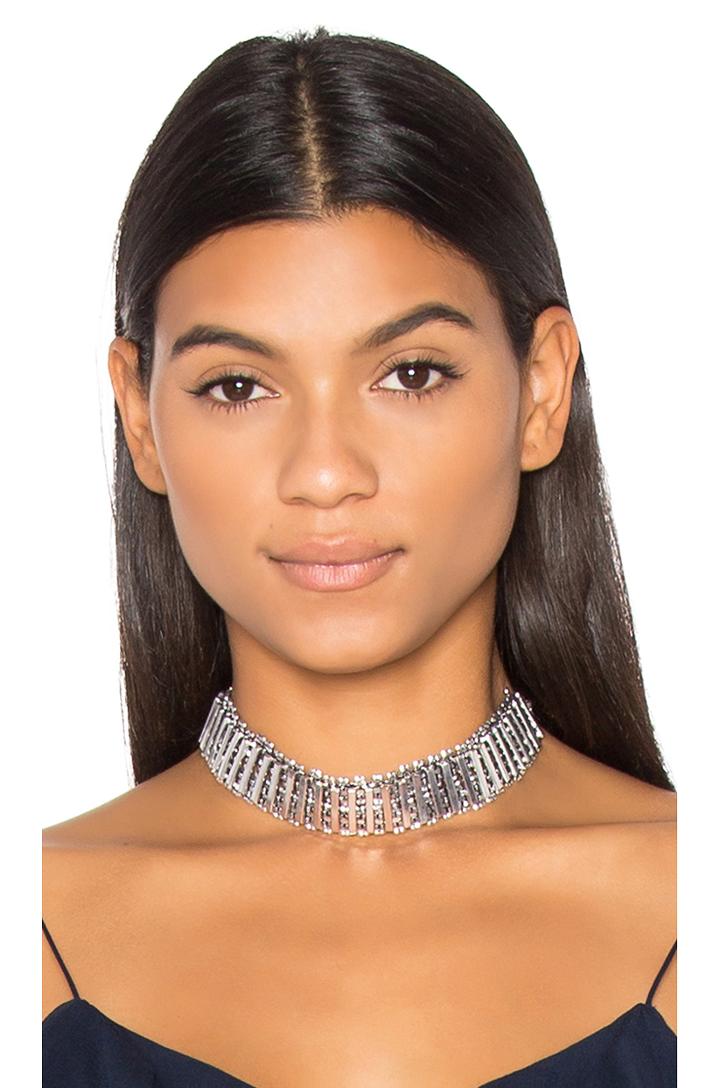 Tudor Choker