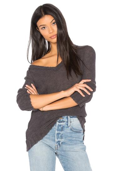 Monika Pullover