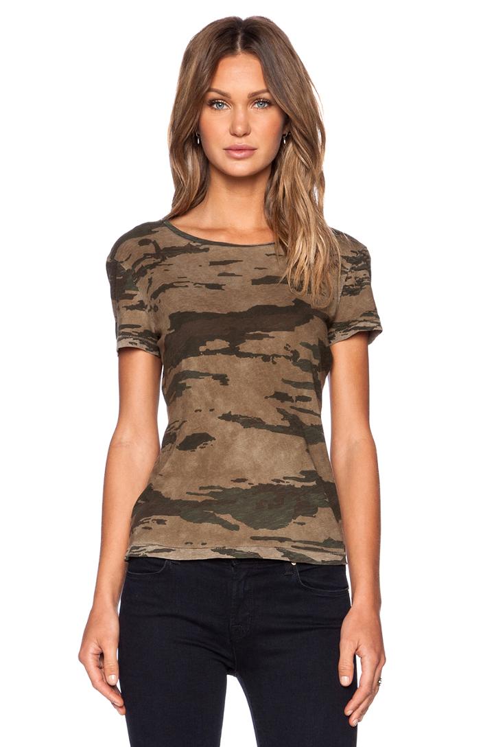 Janetta Tee