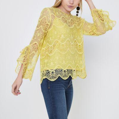 River Island Womens Petite Lace Frill Sleeve Top