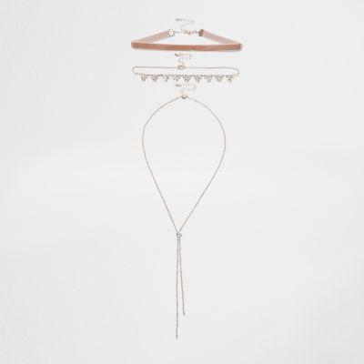 River Island Womens Velvet Rhinestone Pendant Choker Set