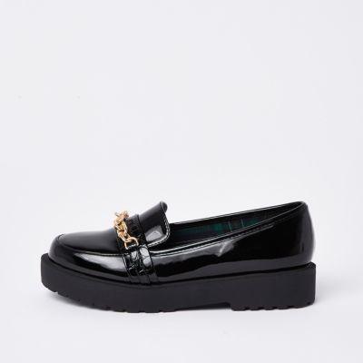 River Island Womens Wide Fit Chunky Chain Loafers