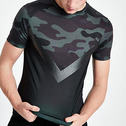 River Island Mens Camo Print Chevron Slim Fit T-shirt