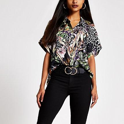 River Island Womens Petite Printed Short Sleeve Shirt