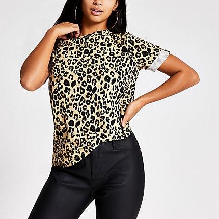 River Island Womens Petite Leopard Print T-shirt