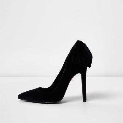 River Island Womens Velvet Bow Back Pumps