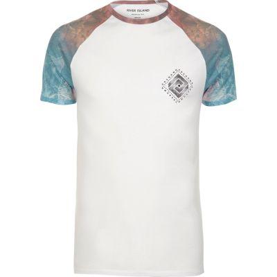 River Island Mens White Smudge Raglan Sleeve Muscle Fit T-shirt