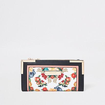 River Island Womens White Floral Cutabout Foldout Purse