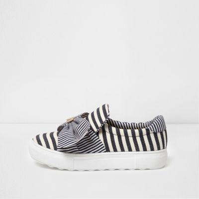 River Island Womens Stripe Bow Top Canvas Slip On Plimsolls