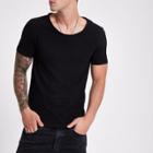 River Island Mens Muscle Fit Scoop Neck T-shirt