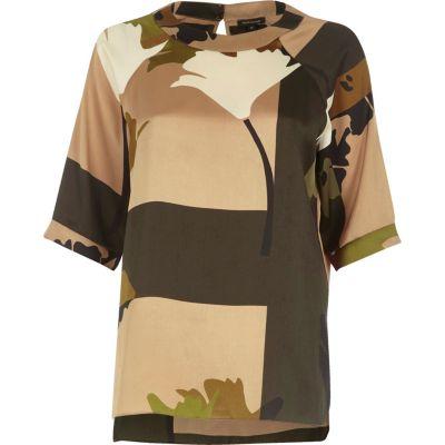 River Island Womens Camo Print Keyhole Short Sleeve T-shirt