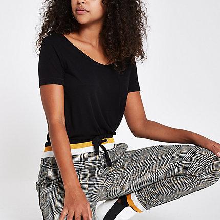 River Island Womens Scoop Neck Pocketed T-shirt