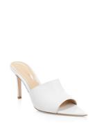 Gianvito Rossi Leather Point Toe Mules