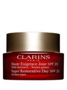 Clarins Super Restorative Cream Spf 20