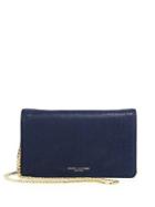 Marc Jacobs Perry Leather Chain Wallet