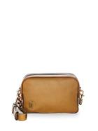 Marc Jacobs Squeeze Leather Crossbody Bag