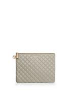 Mz Wallace Metro Quilted Pouch