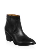 Hunter Refined Leather Ankle Booties