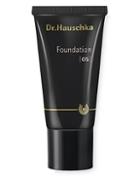 Dr. Hauschka Foundation 05/1.44 Oz.