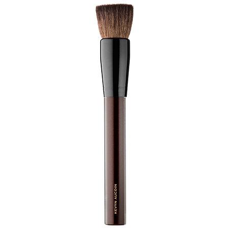 Kevyn Aucoin The Soft Buff Brush