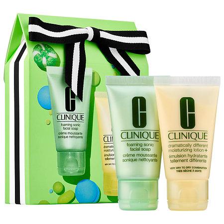 Clinique Sparkle & Glow For Drier Skins