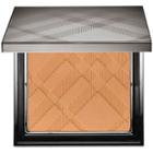 Burberry Fresh Glow Compact - Luminous Foundation Honey No. 32 0.28 Oz