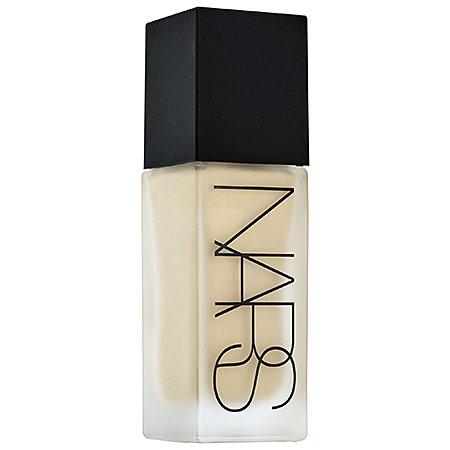 Nars All Day Luminous Weightless Foundation Siberia 1 Oz