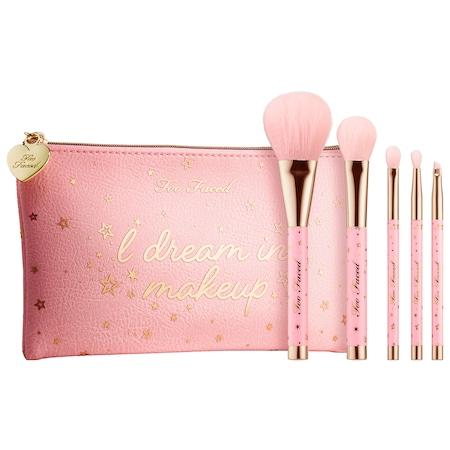 Too Faced Christmas Dreams 5 Piece Brush Set