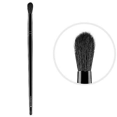 Illamasqua Blending Brush 1